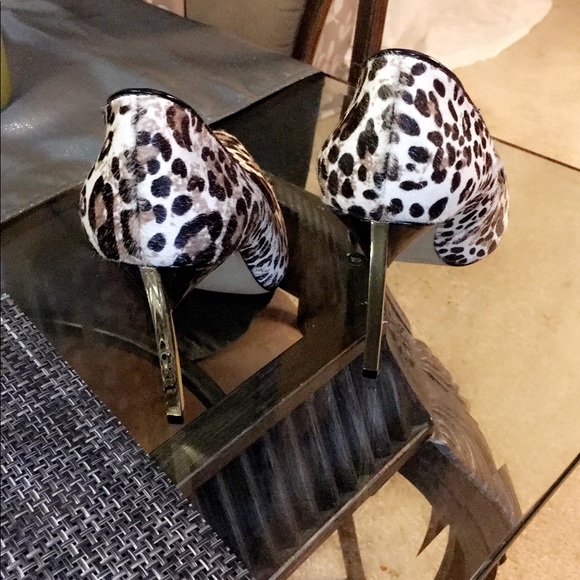 Shoe 👠 - Picture 8 of 8